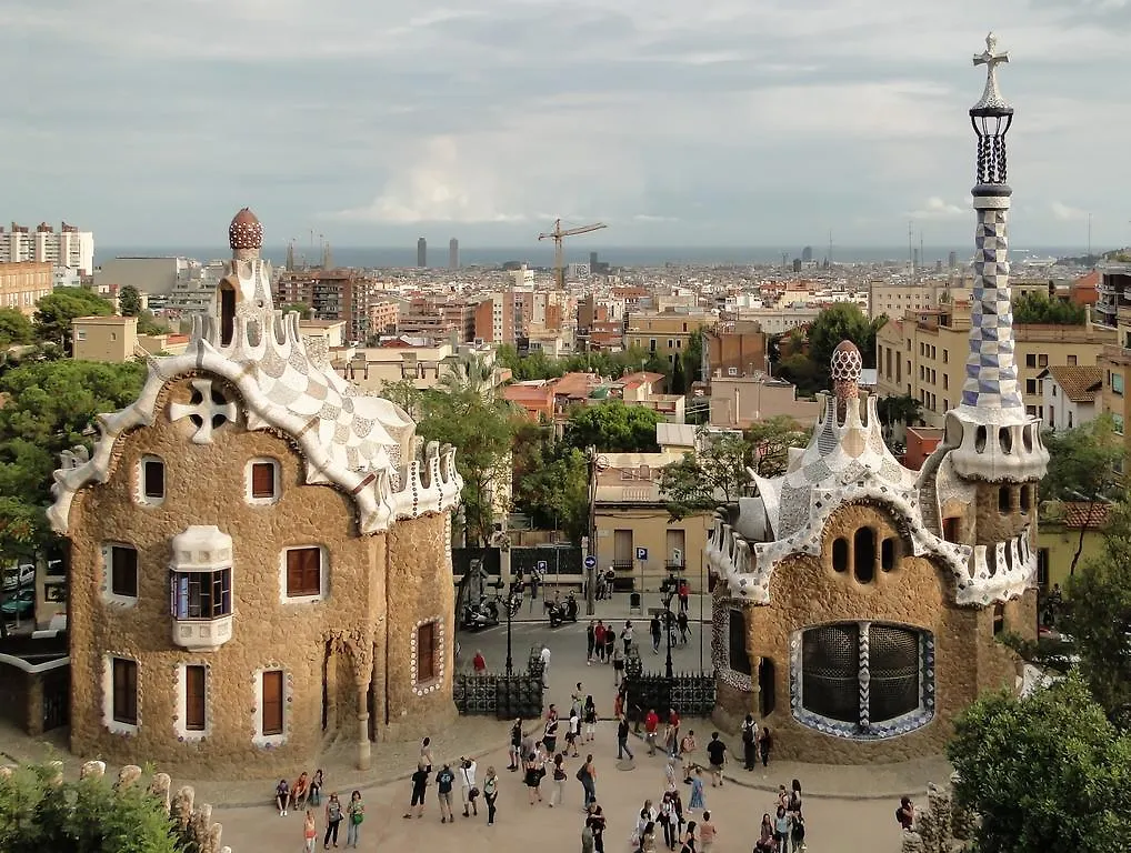 Atic Gaudi-Gracia Lägenhet Barcelona